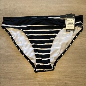 NWT Lauren Ralph Lauren Black Striped Bottom